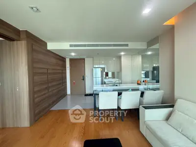 LINE_ALBUM_The address sathorn 378_260715_9.jpg