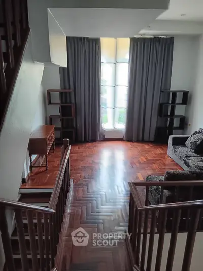 image_rental-30936744