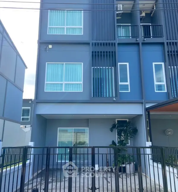 image_rental-27473537