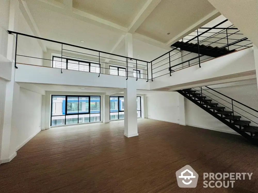 Spacious modern loft with high ceilings and large windows