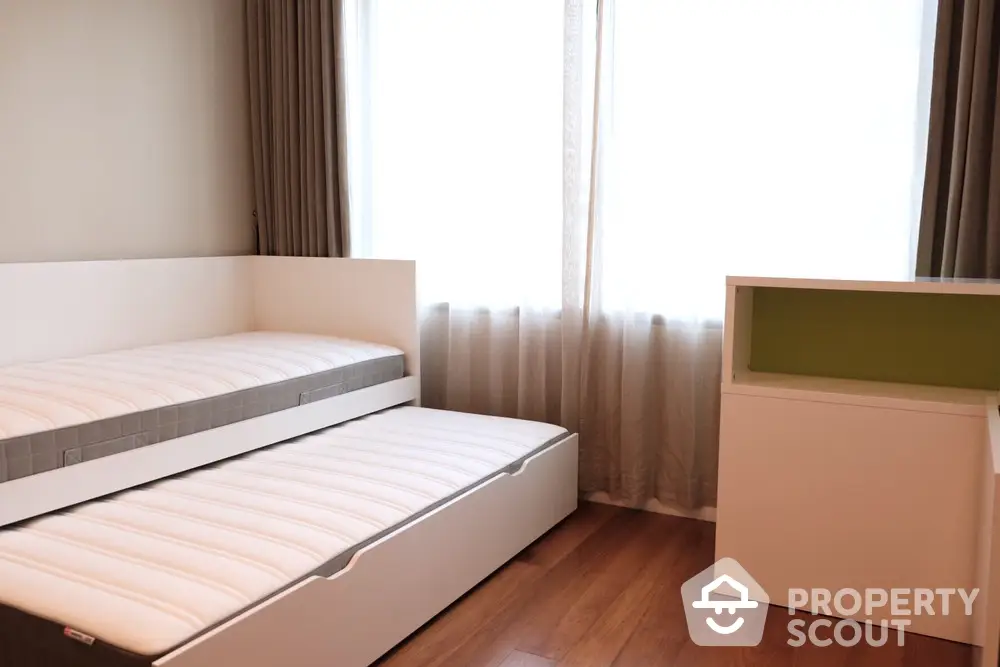  2 Bedrooms Condo at Bright Sukhumvit 24 Condominium-1