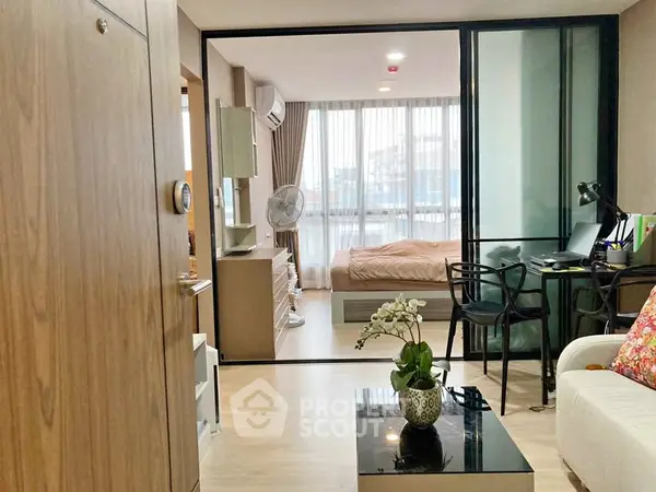 image_rental-27775911