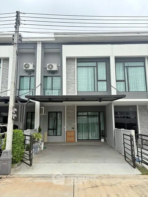 image_rental-24965505