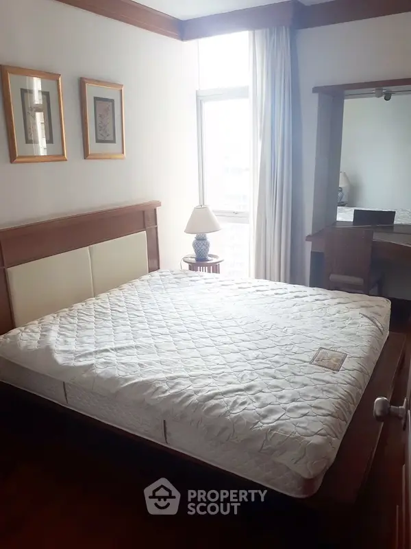 คอนโด 2-ห้องนอน ที่ แกรนด์ หลังสวน คอนโดมิเนียม ใกล้ BTS ราชดำริ