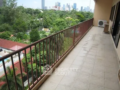  2 Bedrooms Apartment at Lin Court-4