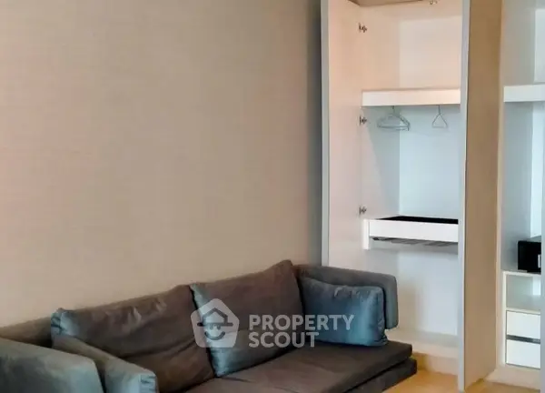 image_rental-8438135