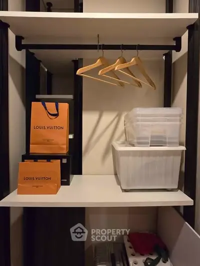 image_rental-28812013