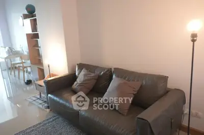  1 Bedroom Condo at Supalai Park Ekamai Thonglor-2
