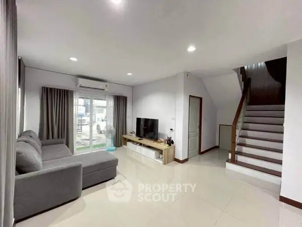 image_rental-27003338