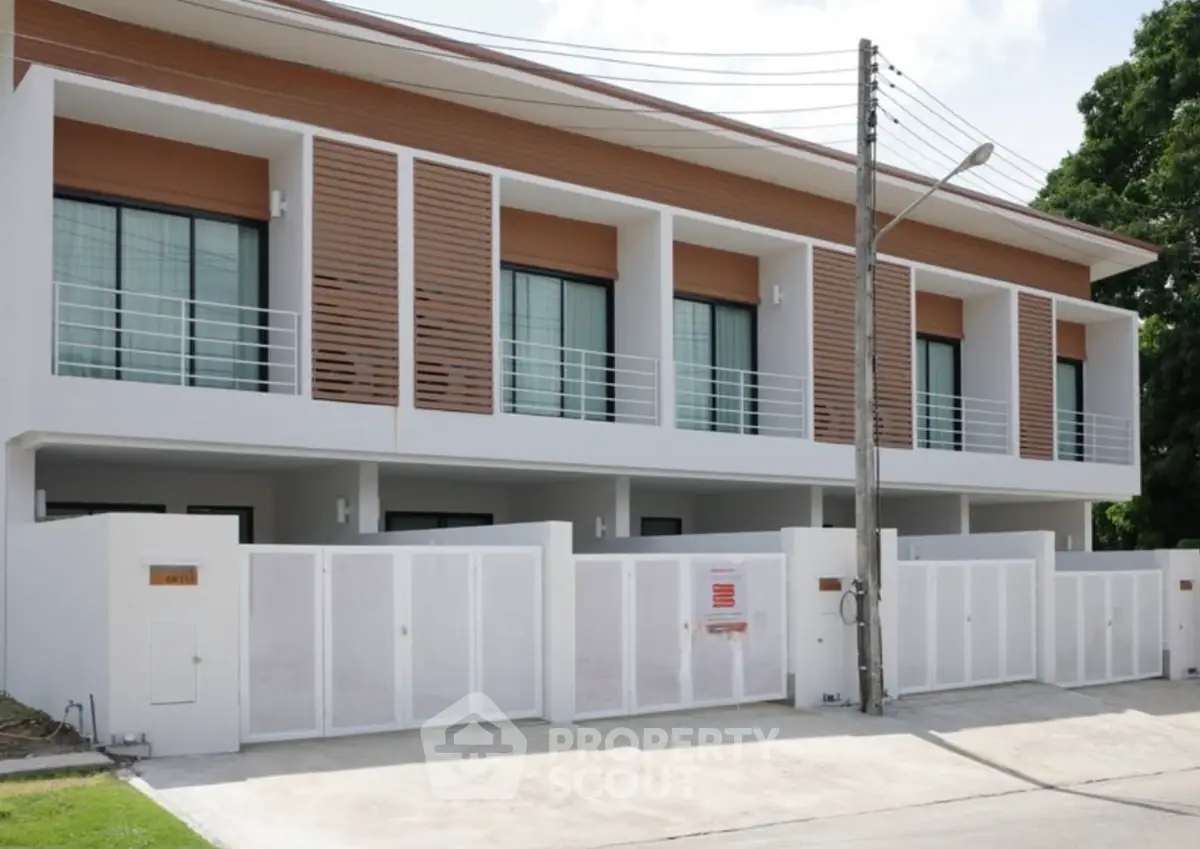 Screenshot 2568-11-25 at 13.37.28.jpg