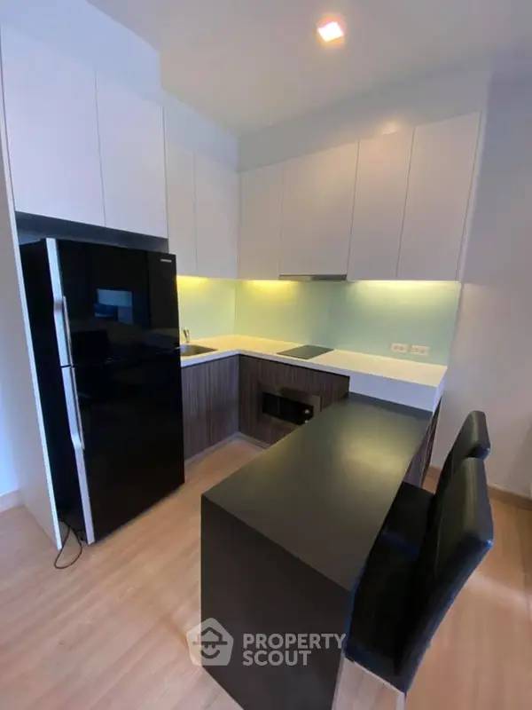 image_rental-4284047