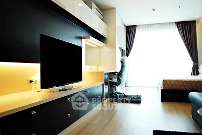 Fully Furnished 1 Bedroom Condo at Sky Walk Residences-4