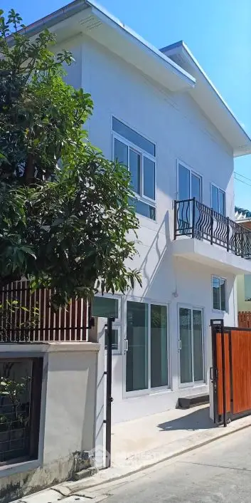 image_rental-6923871