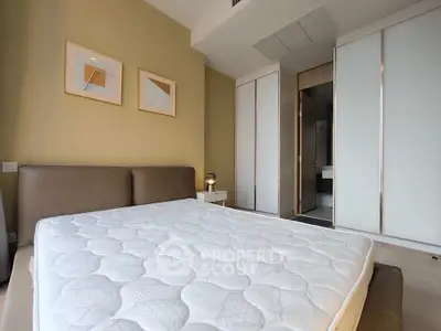 Modern bedroom with stylish decor and spacious layout