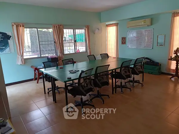 image_rental-6482548