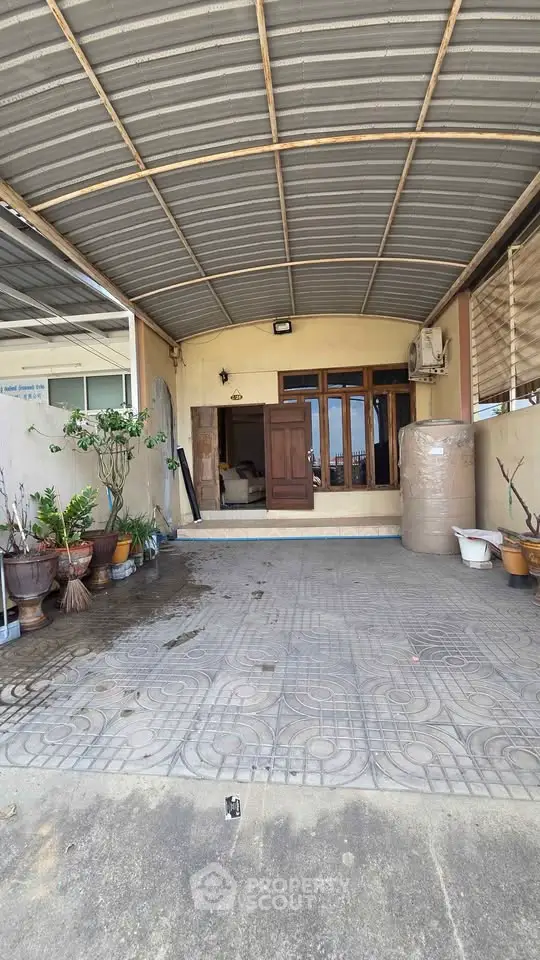 image_rental-31582483