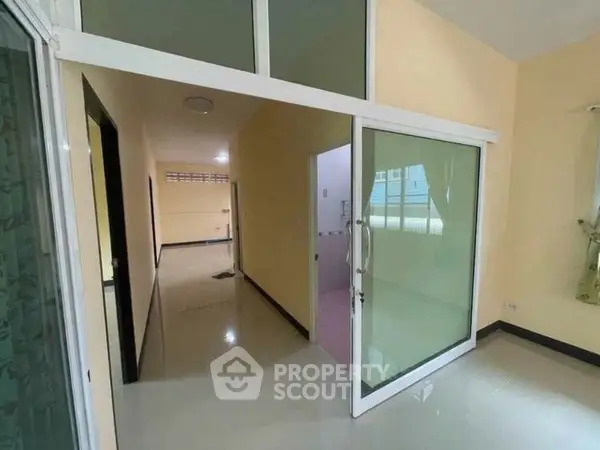 image_rental-27157846