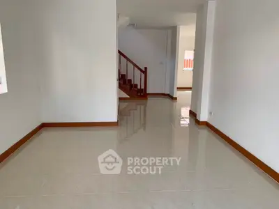 image_rental-10636757