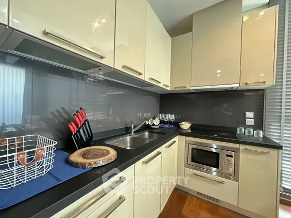 image_rental-29869040