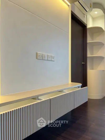 image_rental-27704388