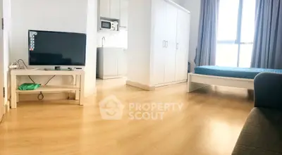  1 Bedroom Condo at Ideo Mobi Sukhumvit-2