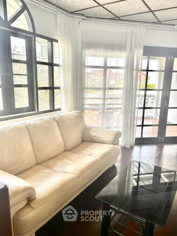 image_rental-11172888