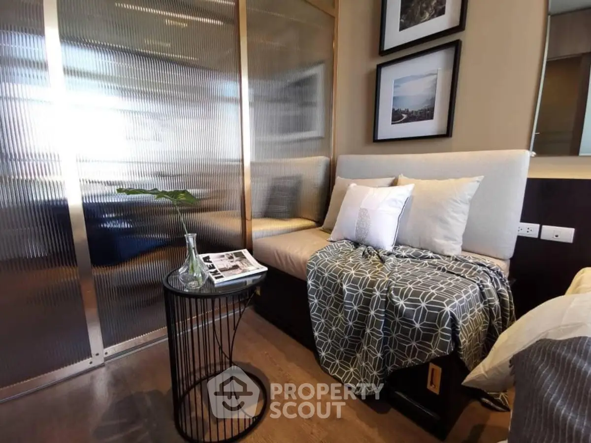 Cozy modern living room with stylish decor and comfortable seating
