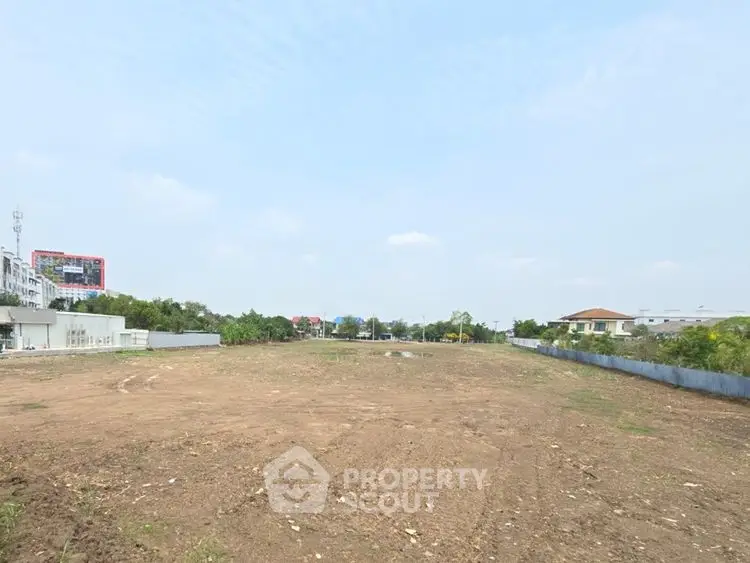 Expansive vacant land with development potential in a serene neighborhood.