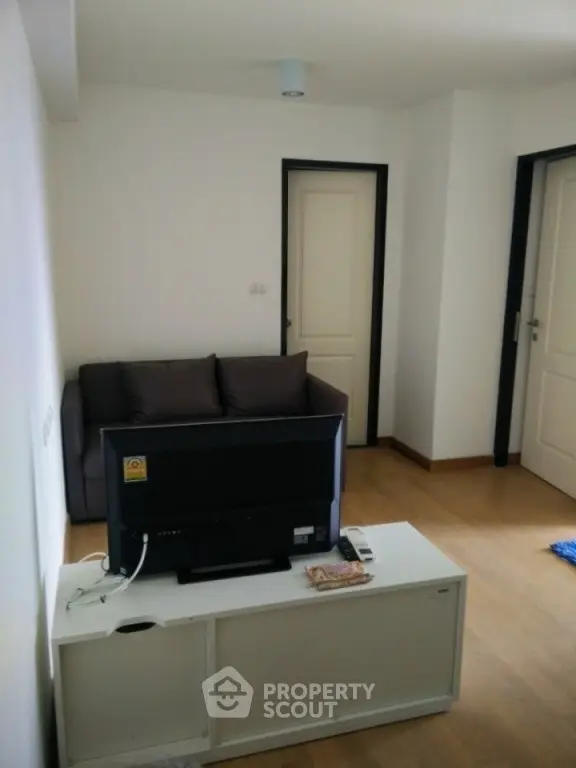 1 Bedroom Condo -1