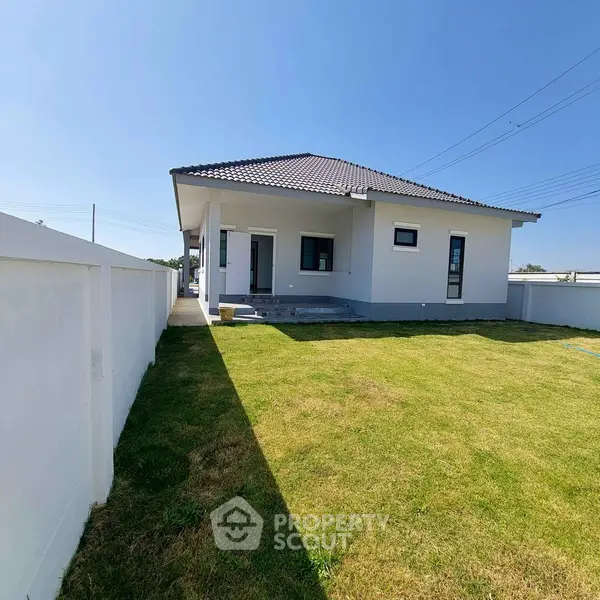 image_rental-15098789