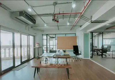 image_rental-30502354