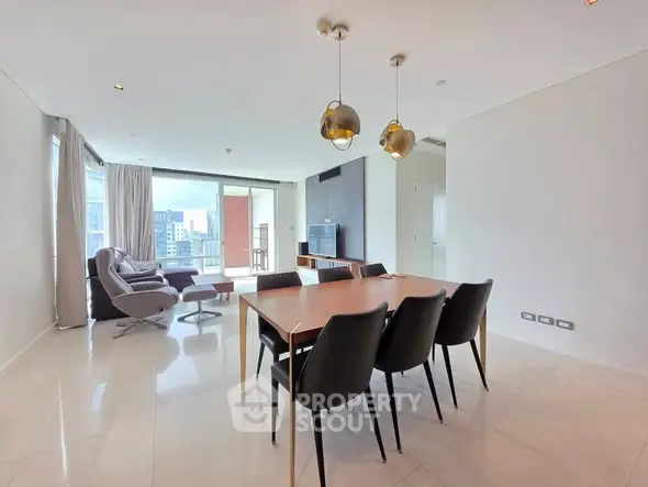 image_rental-28801502