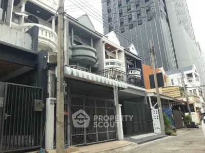 image_rental-31647046