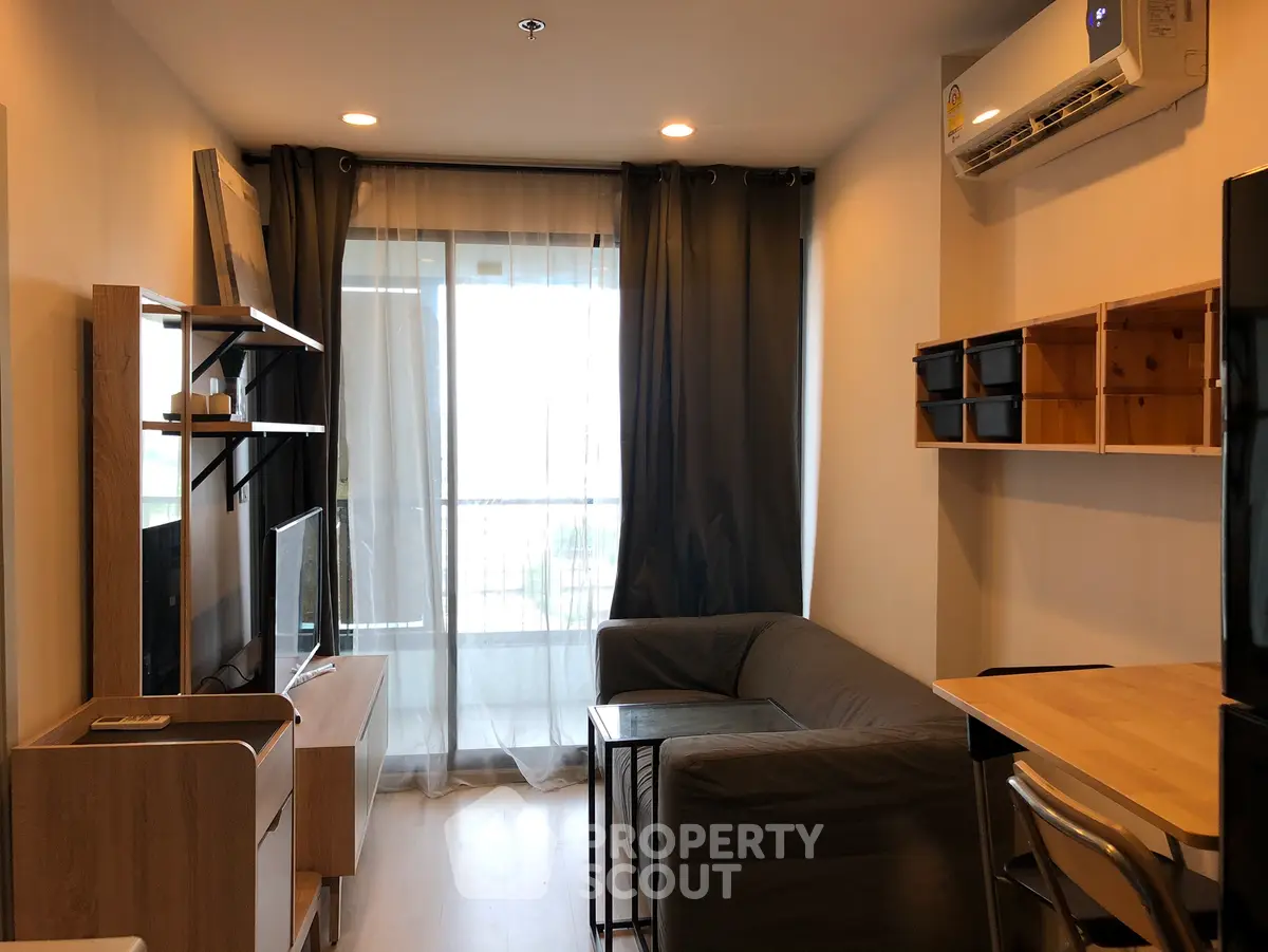  1 Bedroom Condo at Ideo Sathorn Tha Phra-1