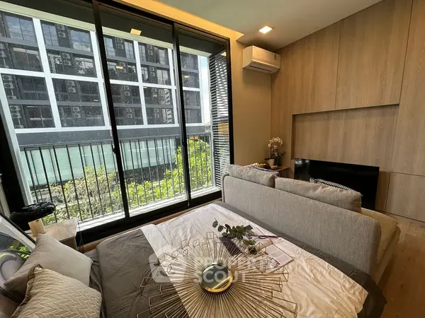 image_rental-14121960