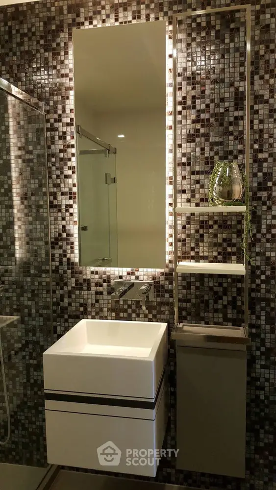  1 Bedroom Condo at The Room Rama 4-3