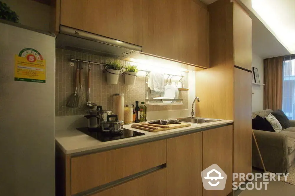  1 Bedroom Condo at The Nest Ploenchit-2