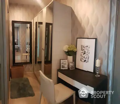  2 Bedrooms Condo at Life Ratchada-4