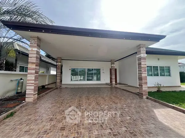 image_rental-28247723