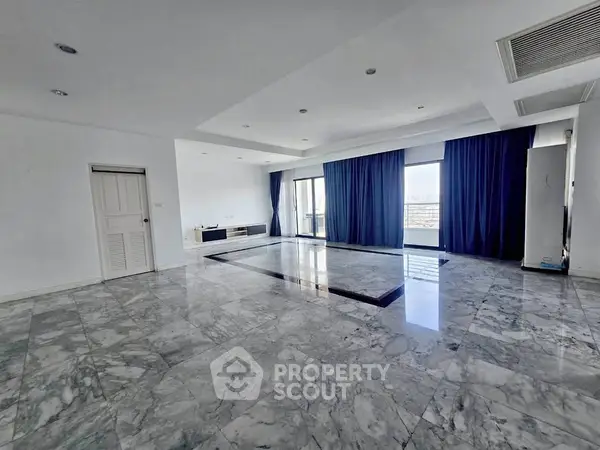 image_rental-31387258