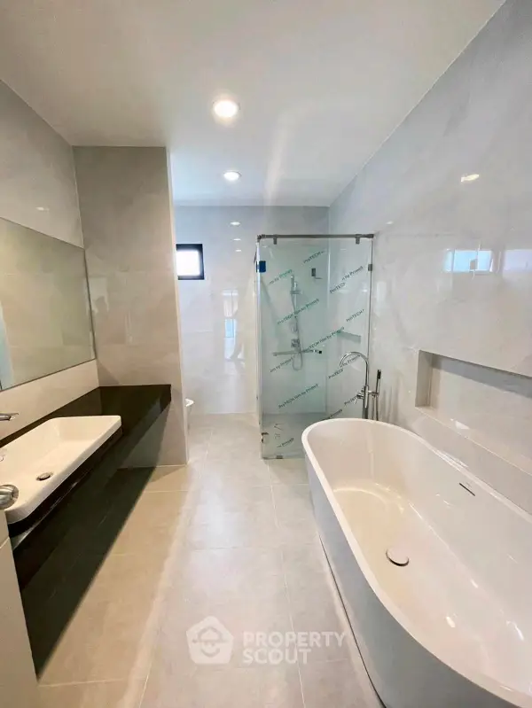 image_rental-27008736