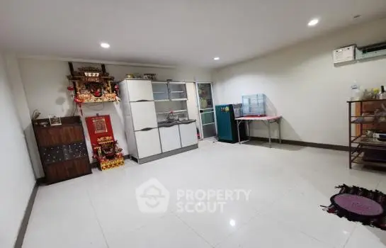 image_rental-12741674