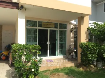 image_rental-8723517