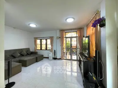 image_rental-18607201
