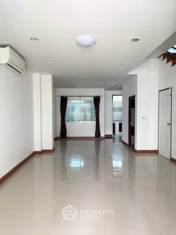 image_rental-29399302