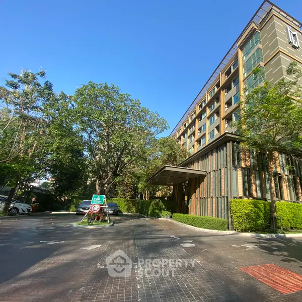 image_rental-6110482