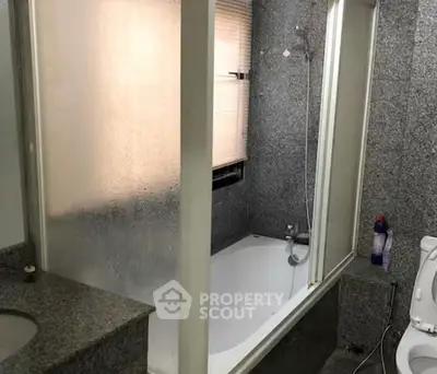 Screenshot 2569-03-16 at 22.24.30.jpg