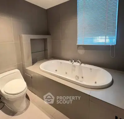 Screenshot 2569-03-10 at 17.46.30.jpg