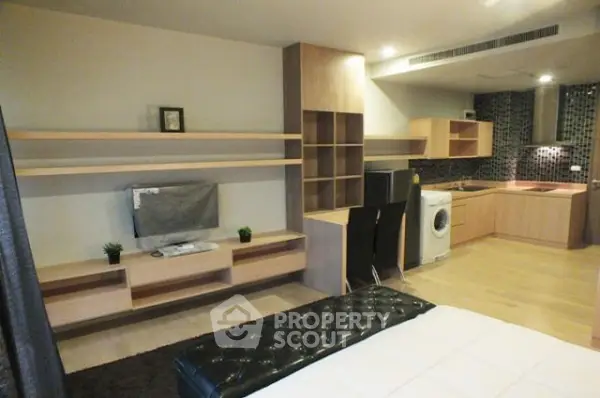 image_rental-5258767