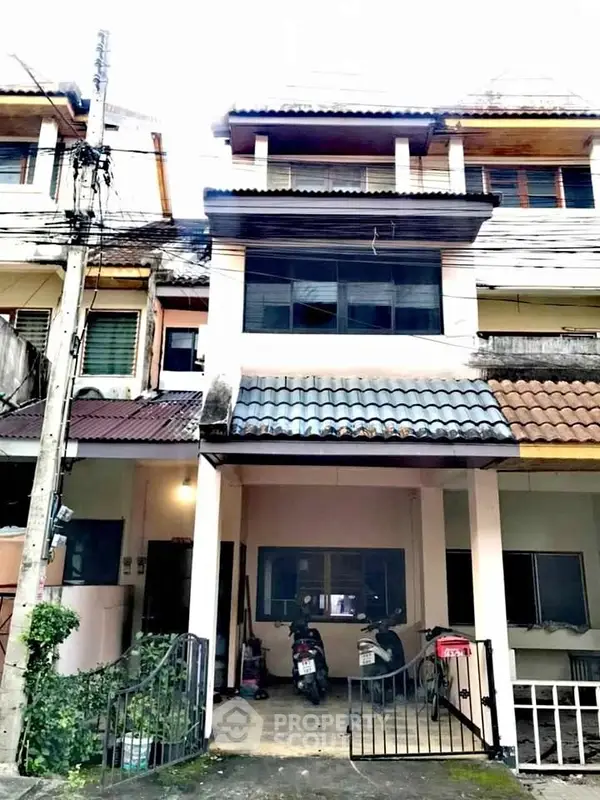 image_rental-27742825